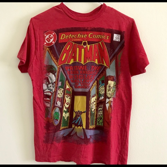 DC Comics Other - DC Graphic Tee | Batman Tee